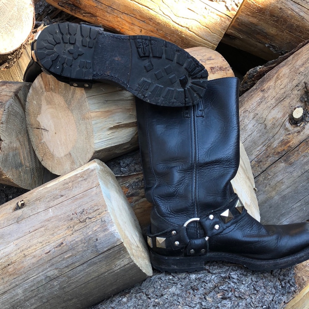 Frye Boots Size 6 - Picture 3 of 5